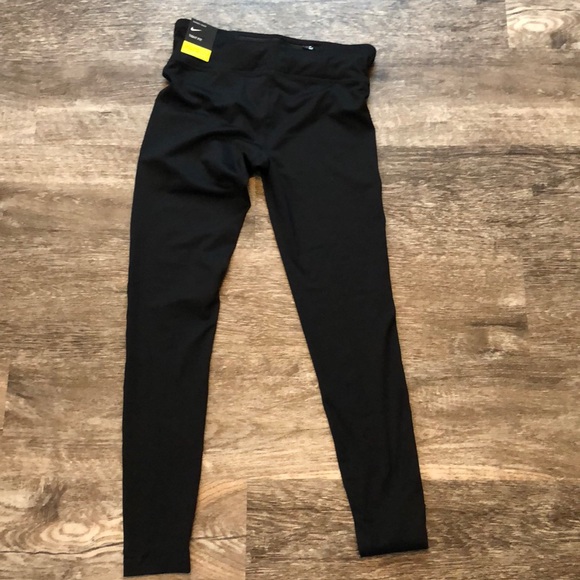 ✨Nike Leggings✨ - Picture 3 of 5